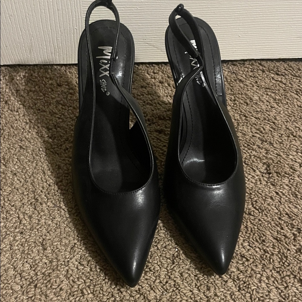 Mixx Shuz Classic Black Slingback Heels